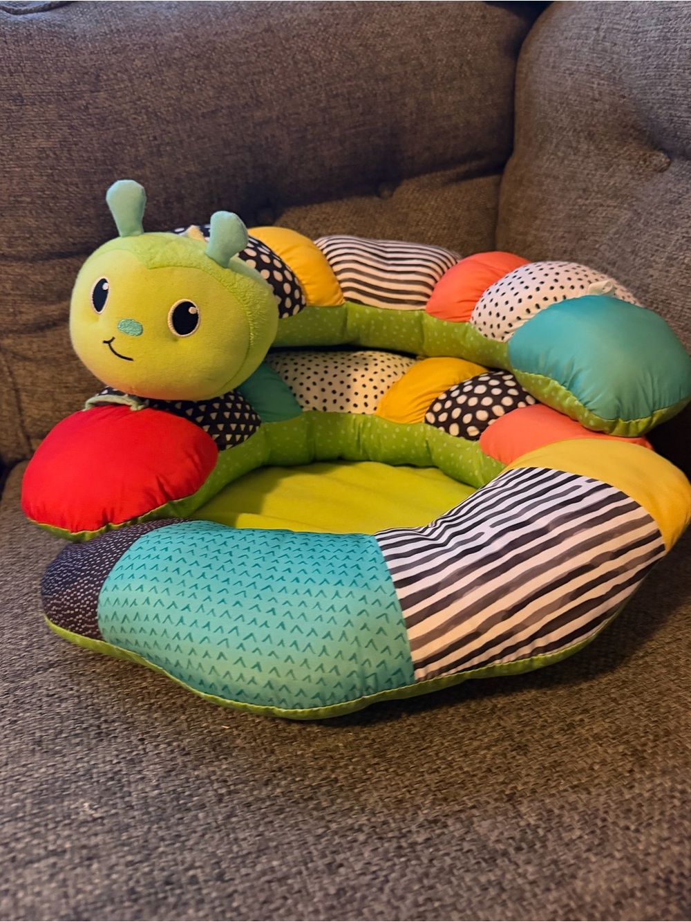 Infantino Prop A pillar Tummy Time